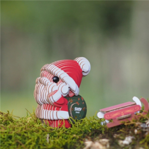 Eugy - 3D Cardboard Model - Santa